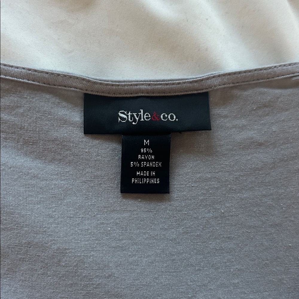 Style & Co. Women's dress shirt Top - Picture 2 of 2
